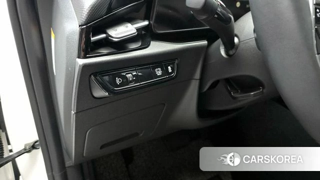 Kia Di Ol Nu Niro 2022 Белый из Кореи, фото 6