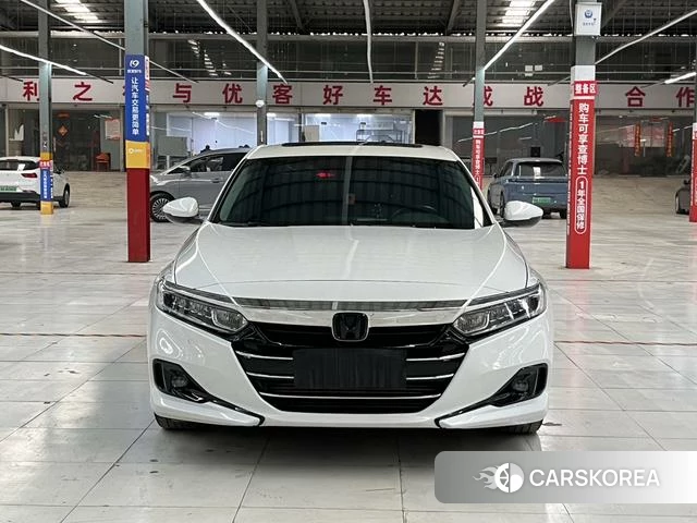 Honda Accord 2023 Белый из Китая, фото 6