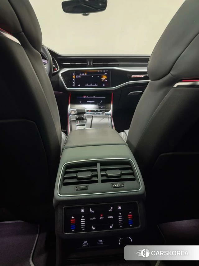 Audi A7L 2026 Темно-серый из Китая, фото 6