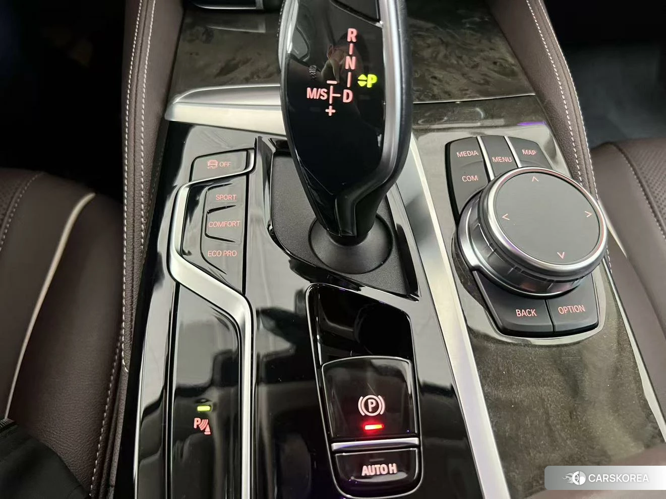 BMW 5 series 2021 Черный из Китая, фото 6