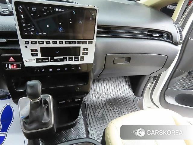 Hyundai Staria 2021 Белый из Кореи, фото 6