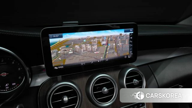 Mercedes-Benz C-Class W205 2019 Темно-зеленый из Кореи, фото 6