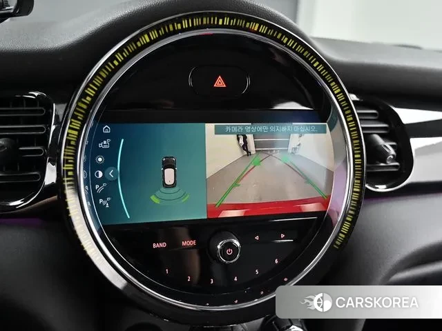 Mini Cooper 2022 Красный из Кореи, фото 6