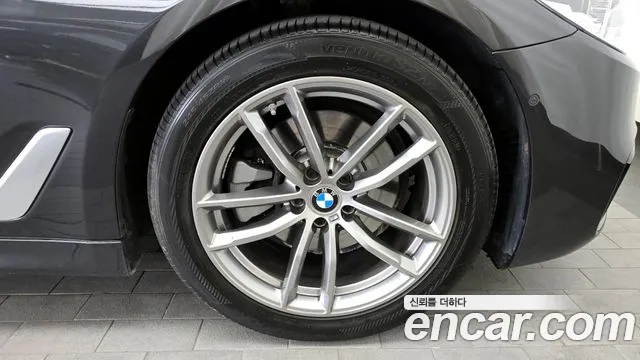 BMW 5 Series (G30) 2020 Серый из Кореи, фото 6