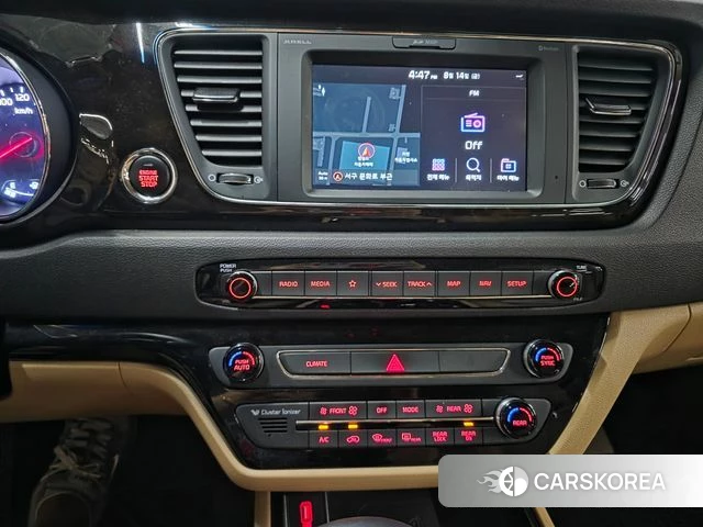 Kia The New Carnival 2019 Белый из Кореи, фото 6