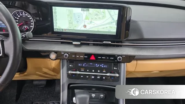 Kia Carnival 4th generation 2023 Белый из Кореи, фото 6