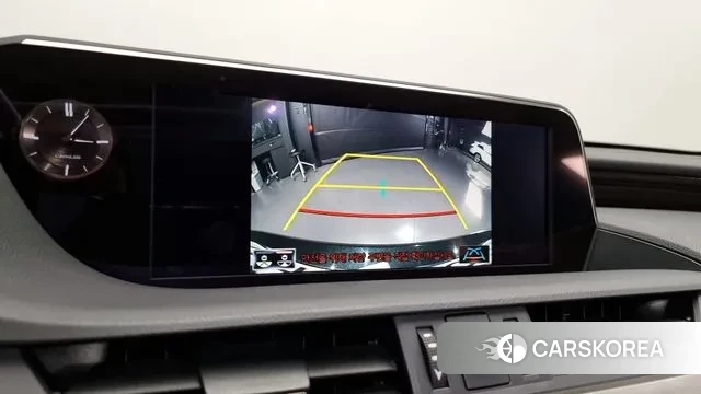 Lexus ES300h 7th generation 2020 Черный из Кореи, фото 6