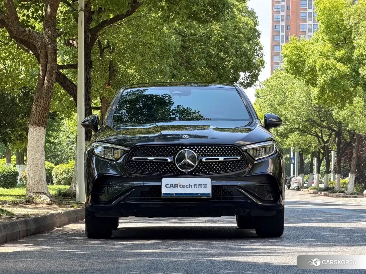 Mercedes-Benz GLC Coupe 2025 Silver/gray из Китая, фото 6
