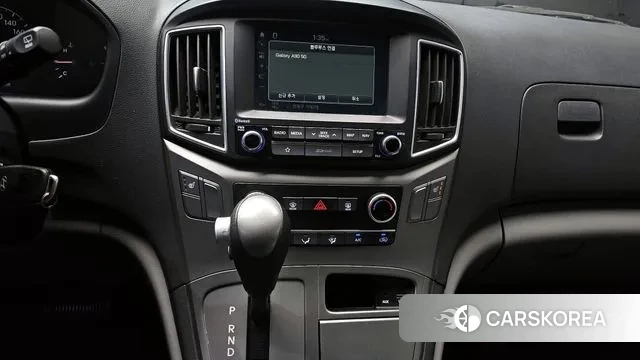 Hyundai The New Grand Starex 2018 Белый из Кореи, фото 6