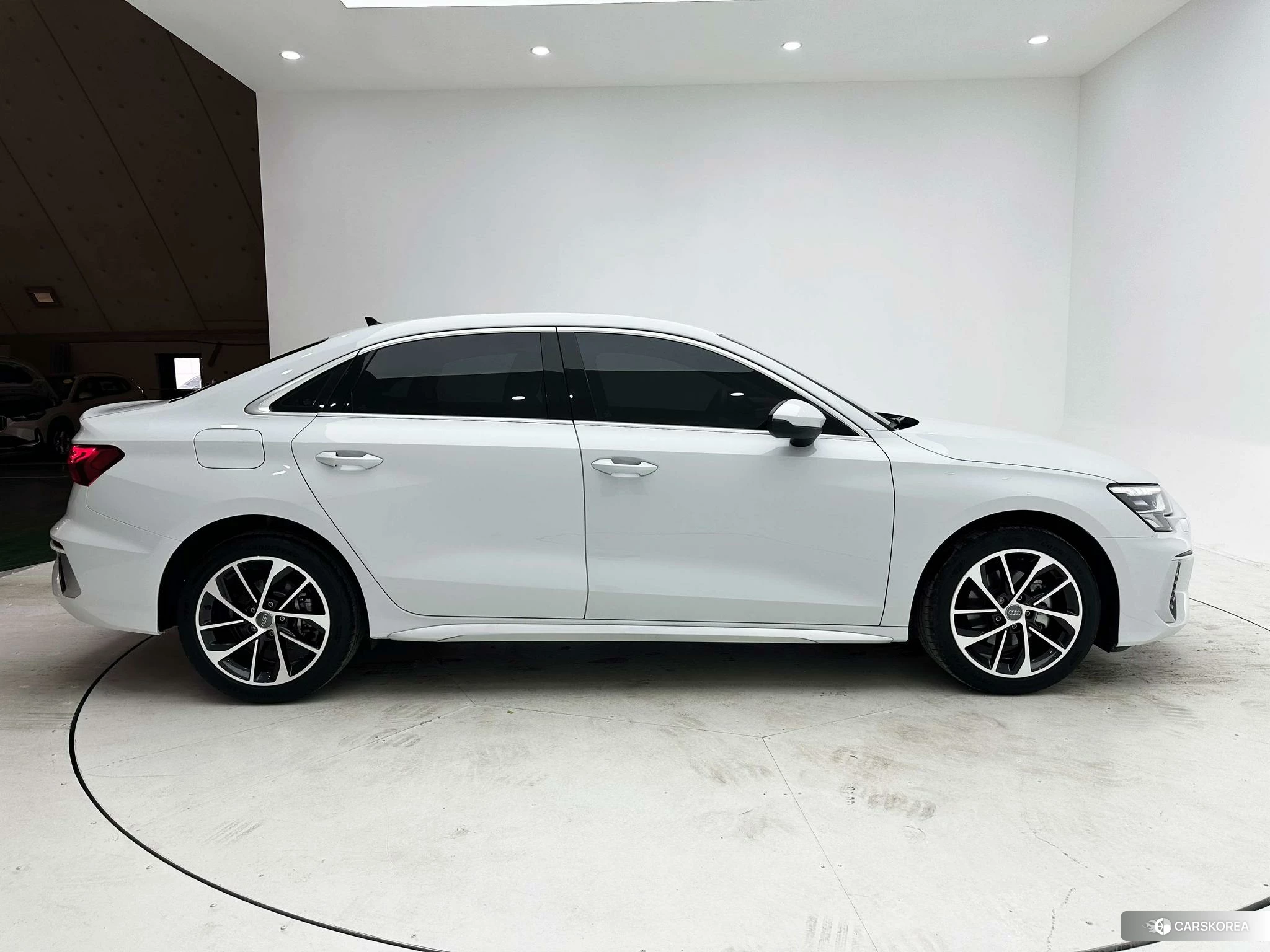 Audi A3 2021 Белый из Китая, фото 6