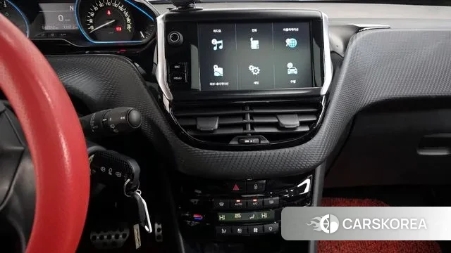 Peugeot 2008 2018 Серебряный из Кореи, фото 6