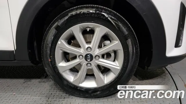 Kia Stonic id 2654514 из Кореи 6