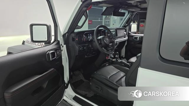 Jeep Wrangler (JL) 2025 Белый из Кореи, фото 6