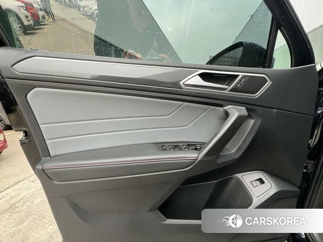 Volkswagen Tiguan X 2022 Черный из Китая, фото 6