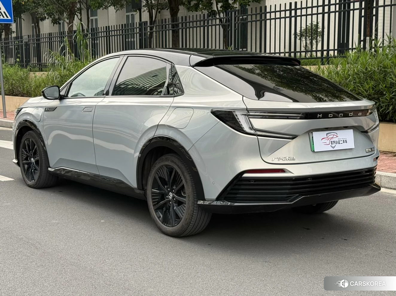Honda e:NP2 2024 Серебристо-серый из Китая, фото 6