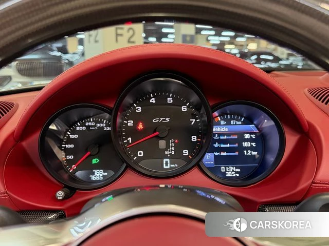 Porsche 718 Boxster 2023 Серебряный из Кореи, фото 6