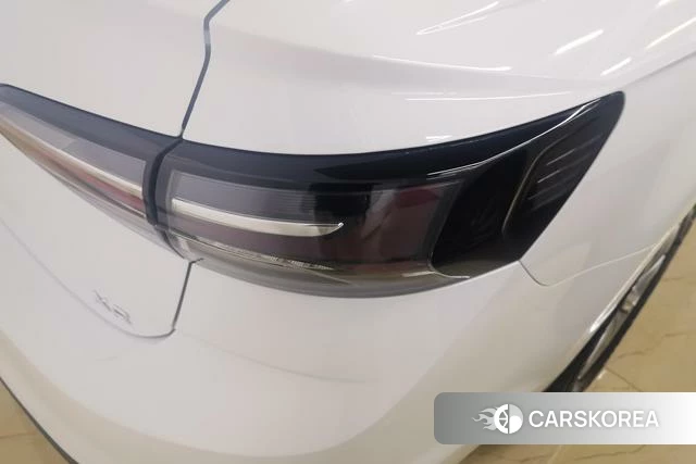 Volkswagen Lavida 2024 Белый из Китая, фото 6