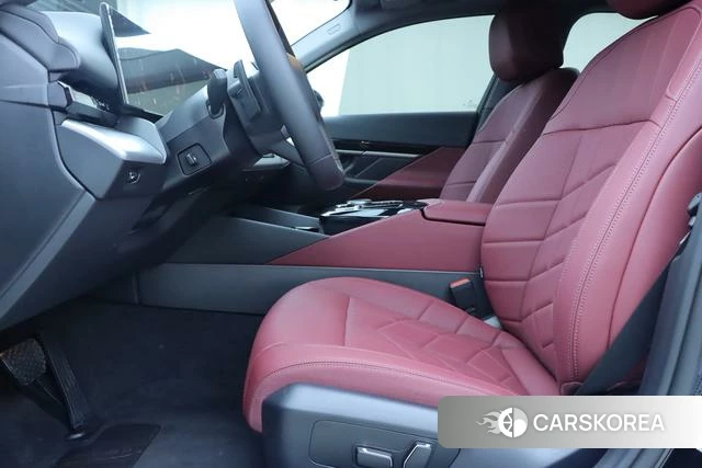 BMW 5 series 2024 Черный из Китая, фото 6