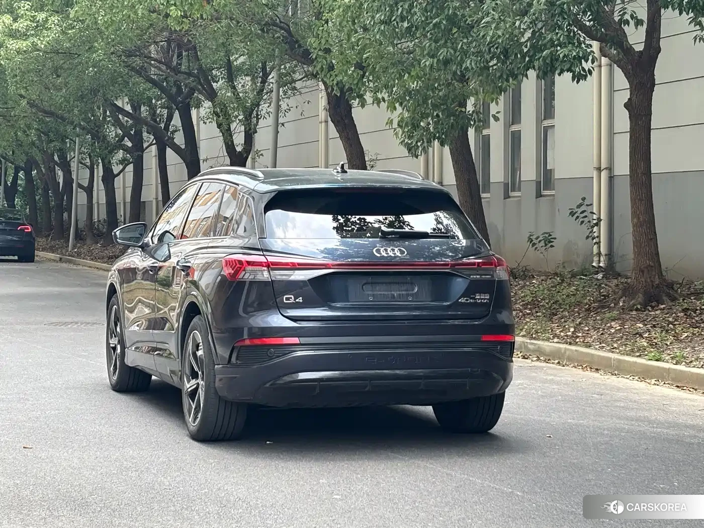 Audi Q4 e-tron 2023 Черный из Китая, фото 6