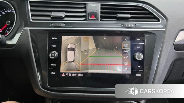 Volkswagen Tiguan second Generation 2020 Белый из Кореи, фото 6