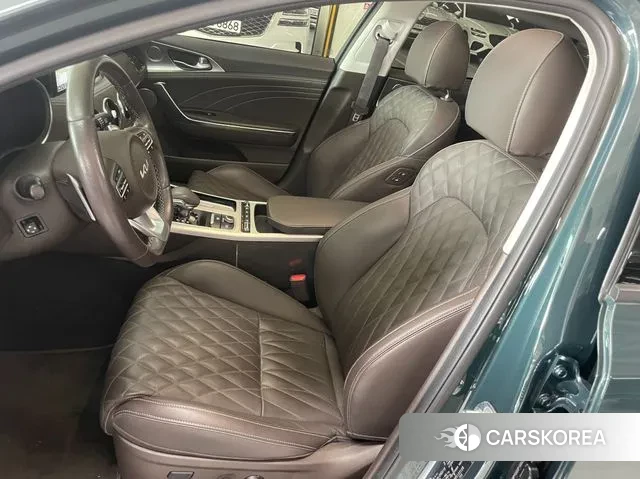 Kia Stinger Meister 2023 Темно-зеленый из Кореи, фото 6