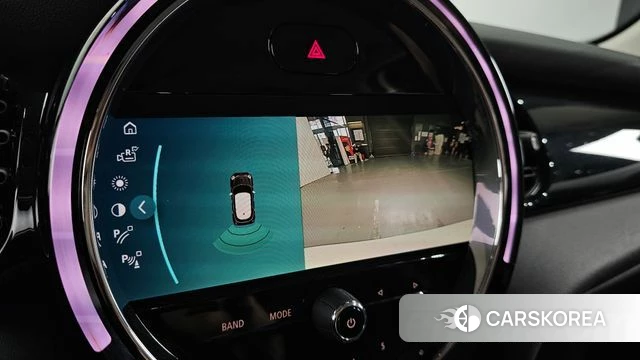 Mini Cooper 2021 Жемчужный цвет из Кореи, фото 6