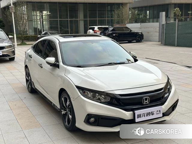 Honda Civic 2022 Белый из Китая, фото 6