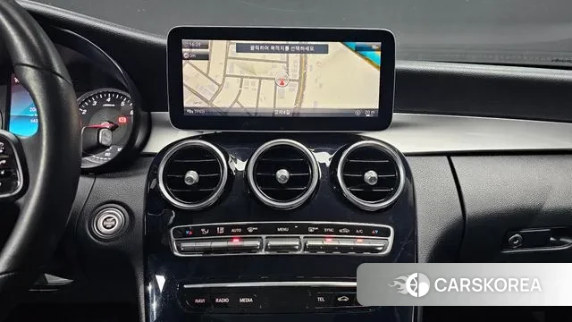 Mercedes-Benz C-Class W205 2019 Белый из Кореи, фото 6