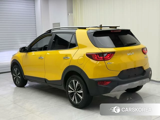 Kia Yi Ran 2022 Желтый из Китая, фото 6