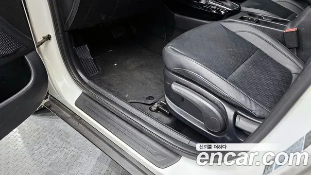 Kia Seltos 2021 Белый из Кореи, фото 6