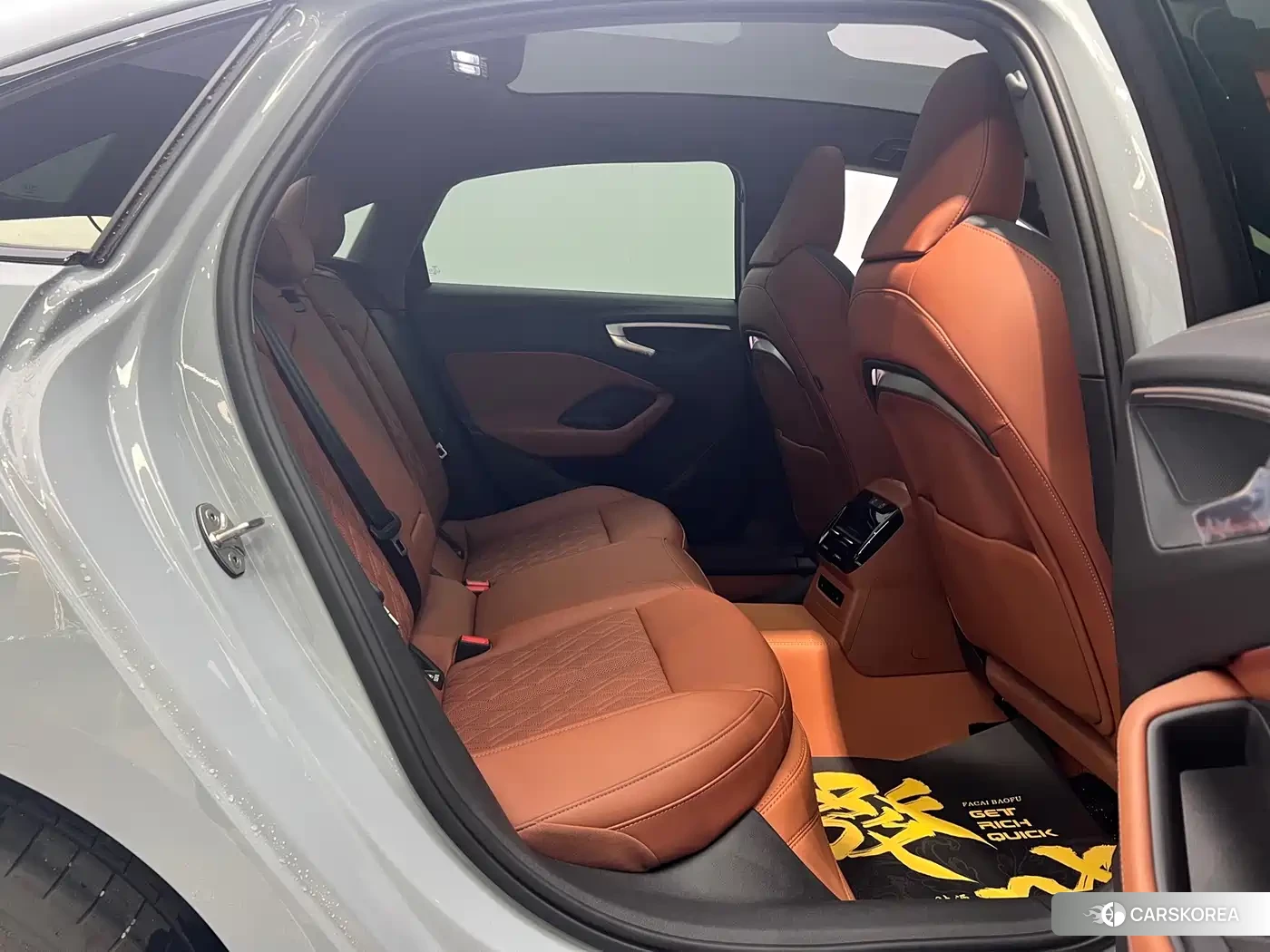 Audi A5L id 4629513 из Китая 7