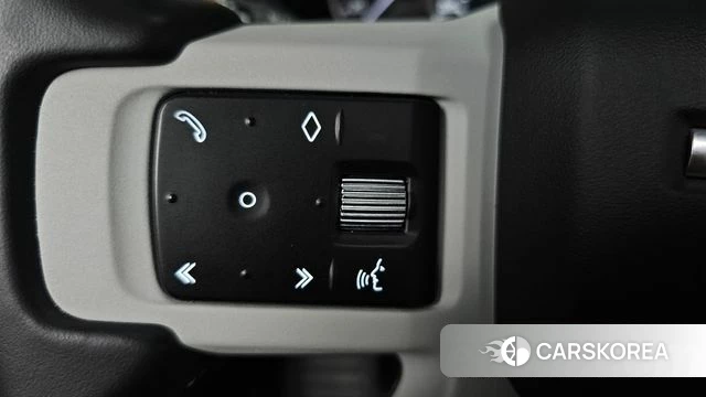 Land Rover Defender (L663) 2023 Черный из Кореи, фото 6