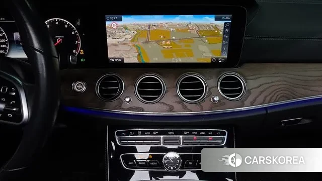 Mercedes-Benz E-Class W213 2020 Черный из Кореи, фото 6