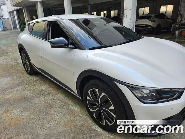 Kia EV6 2023 Белый из Кореи, фото 6