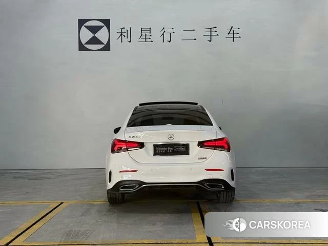 Mercedes-Benz Class A 2023 Белый из Китая, фото 6