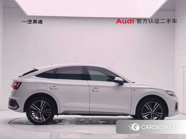 Audi Q5L Sportback 2021 Белый из Китая, фото 6