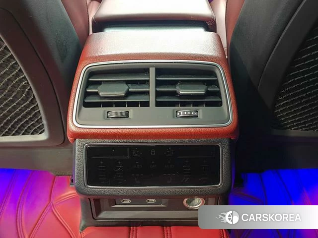 Audi A7L 2024 Черный из Китая, фото 6