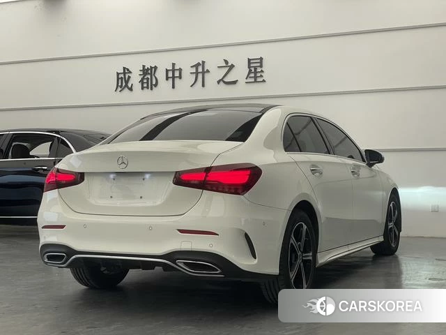 Mercedes-Benz Class A 2024 Белый из Китая, фото 6