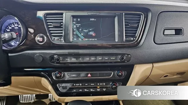 Kia The New Carnival 2018 Черный из Кореи, фото 6