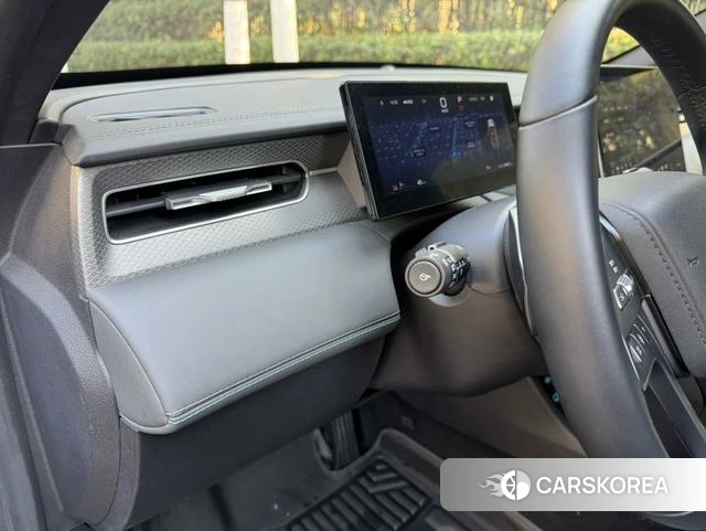 BYD Qin PLUS EV 2025 Серебристо-серый из Китая, фото 6