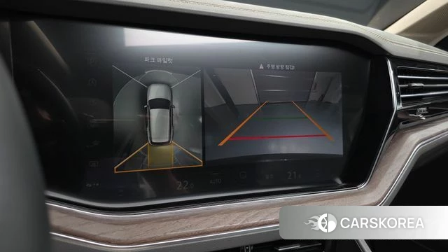 Volkswagen Touareg 3rd generation 2023 Черный из Кореи, фото 6