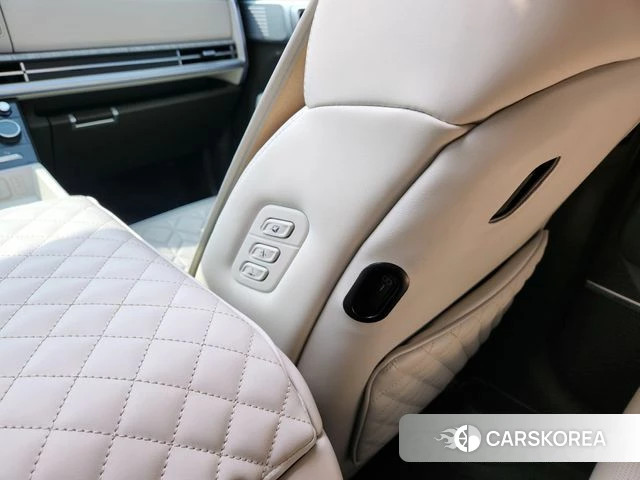 Hyundai Santa Fe (MX5) 2024 Белый из Кореи, фото 6