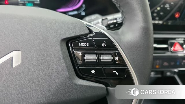 Kia Di Ol Nu Niro 2024 Белый из Кореи, фото 6