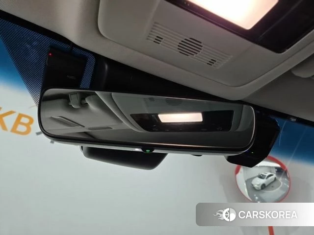 Lexus ES300h 7th generation 2022 Белый из Кореи, фото 6