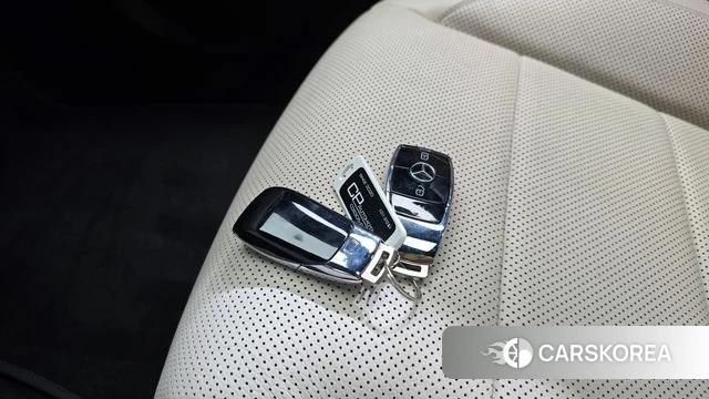 Mercedes-Benz E-Class W213 2021 Белый из Кореи, фото 6