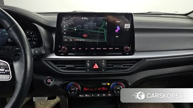 Kia The New K3 2nd generation 2022 Белый из Кореи, фото 6