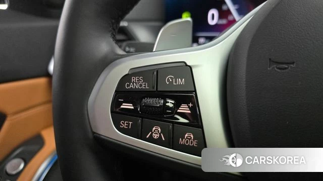 BMW 3 Series (G20) 2024 Светло-серебряный цвет из Кореи, фото 6