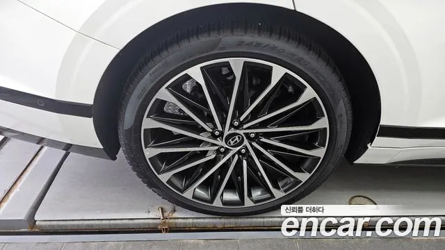 Hyundai Grandeur Hybrid (GN7) id 2538616 из Кореи 6