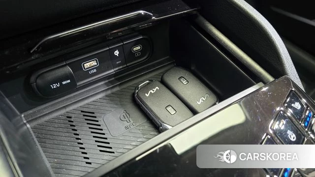 Kia Sportage 5th Generation 2023 Белый из Кореи, фото 6