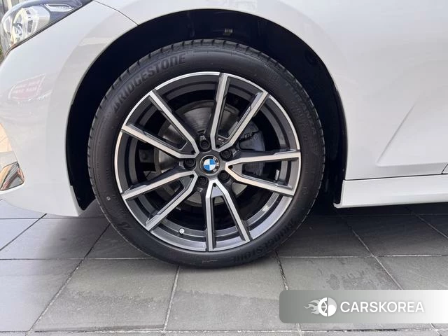 BMW 3 series 2023 Белый из Китая, фото 6
